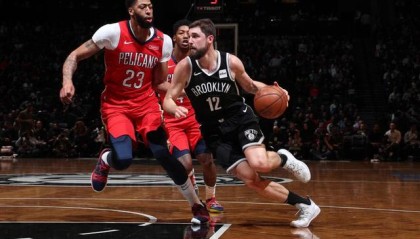  艾顿22篮板创生涯新高，开拓者不敌鹈鹕仍顽强  