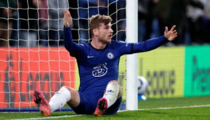  福登替补登场改写比分，曼城青春风暴席卷英超赛场  