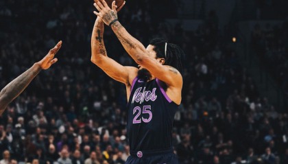  独行侠末节翻盘战胜森林狼  