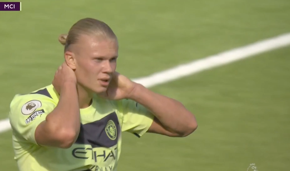  哈兰德戴帽助曼城逆转热刺登顶积分榜  