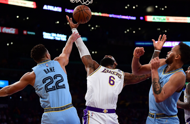  莫兰特劲爆扣篮灰熊力克凯尔特人终结对手不败